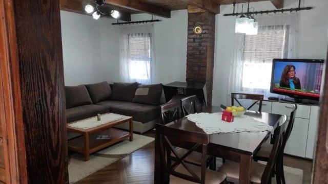 Planinski Dom Šum - Crni vrh